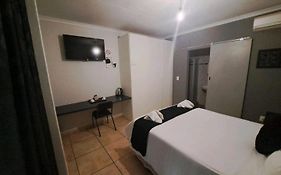 Nikita Portuguese Restaurant And Motel